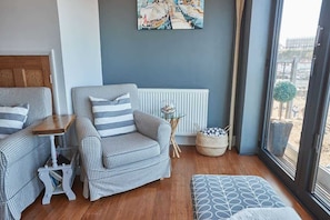 Interior - Host & Stay | No 3 Sandside (Whitby)