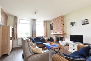 House | Living room - Holiday Home Near Bruges and Cadzand (Eede)