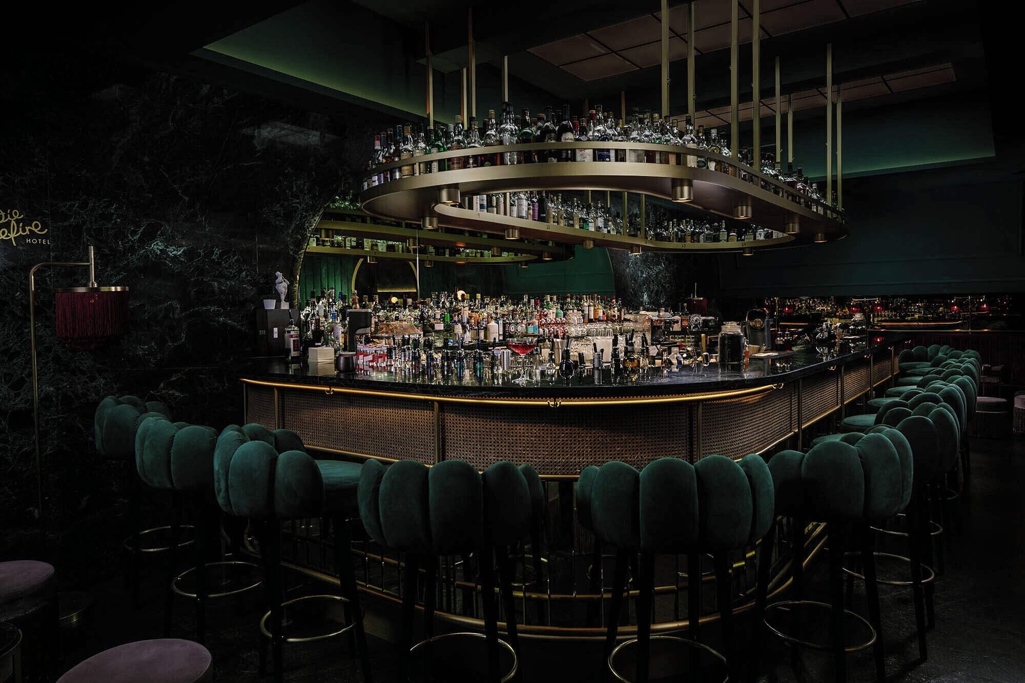Bar (in der Unterkunft)