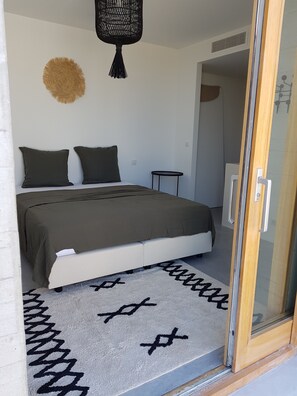 4 bedrooms, iron/ironing board, travel crib, WiFi