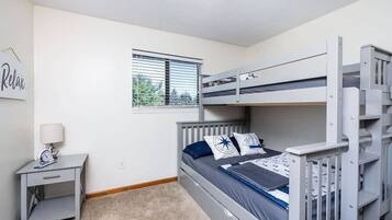 2 bedrooms, iron/ironing board, travel crib, WiFi