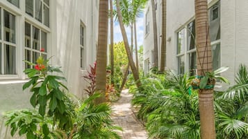 Enceinte de lâhĂ©bergement