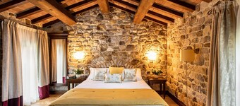 RIO ROSSO LUXURY COUNTRY VILLA