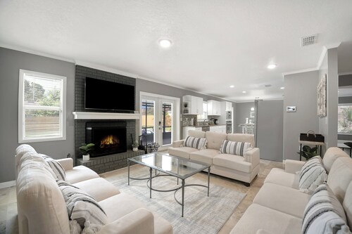 Lakeland Highlands Hideaway - 3BR LKLD Pool Home