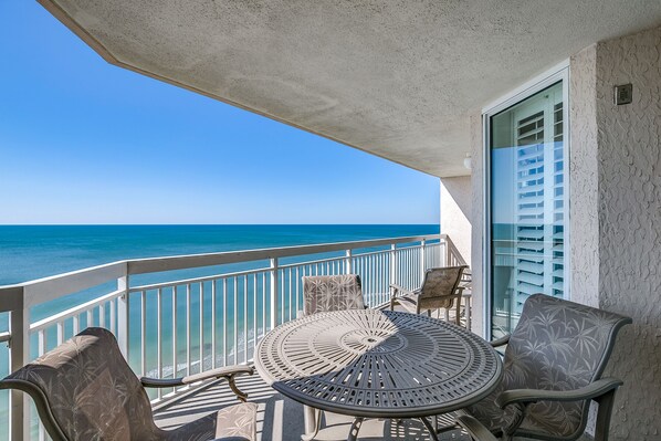Outdoor dining - Meticulous Attention to Detail: 17th Floor Ocean Front Condo  (North Myrtle Beach)