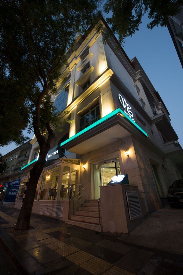 Exterior - VE Hotels Anıttepe Vilayetler Evi (Ankara)