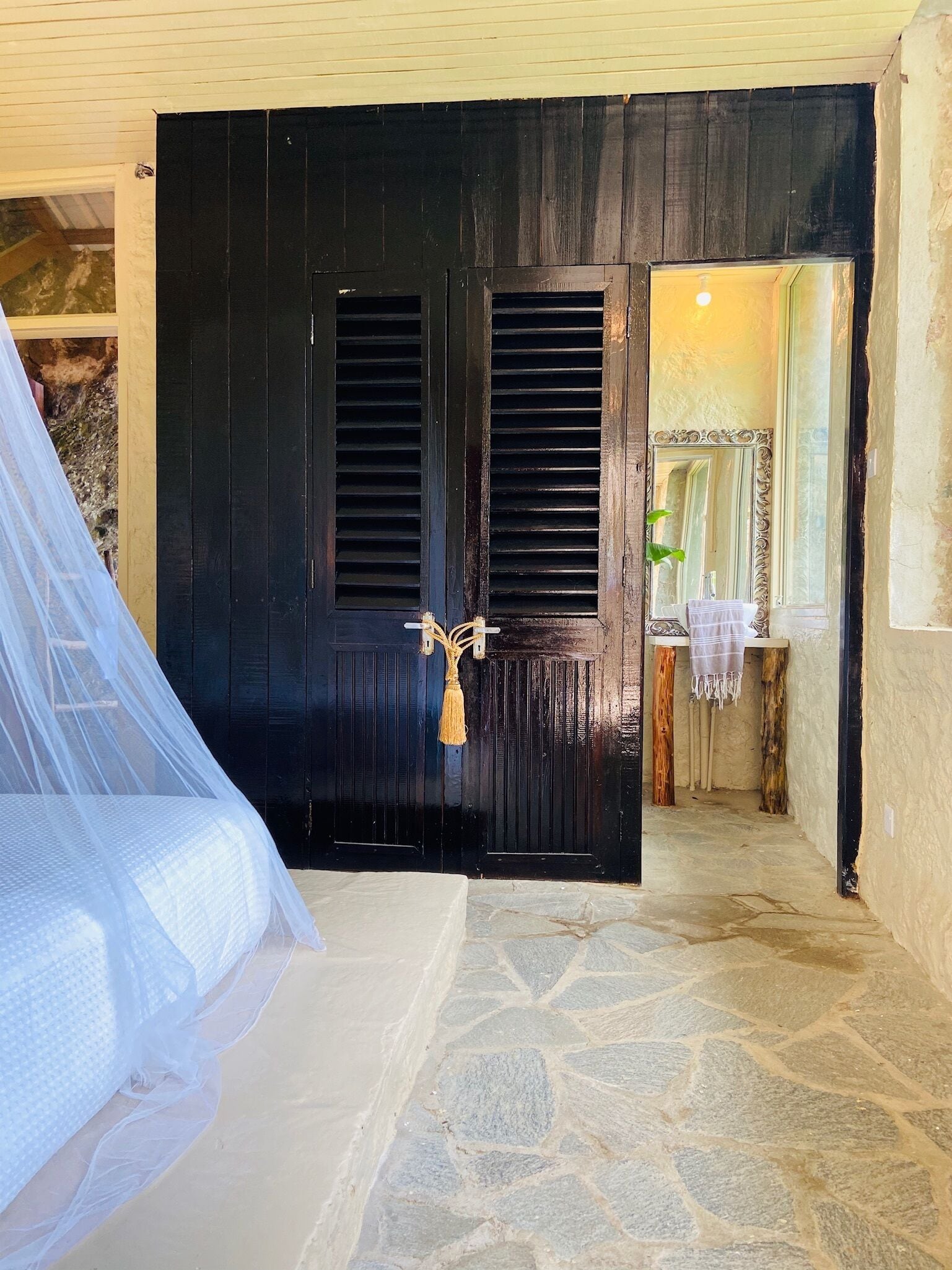 deluxe room, 1 queen bed, patio, sea view | 1 bedroom, in-room safe, individually decorated, individually furnished