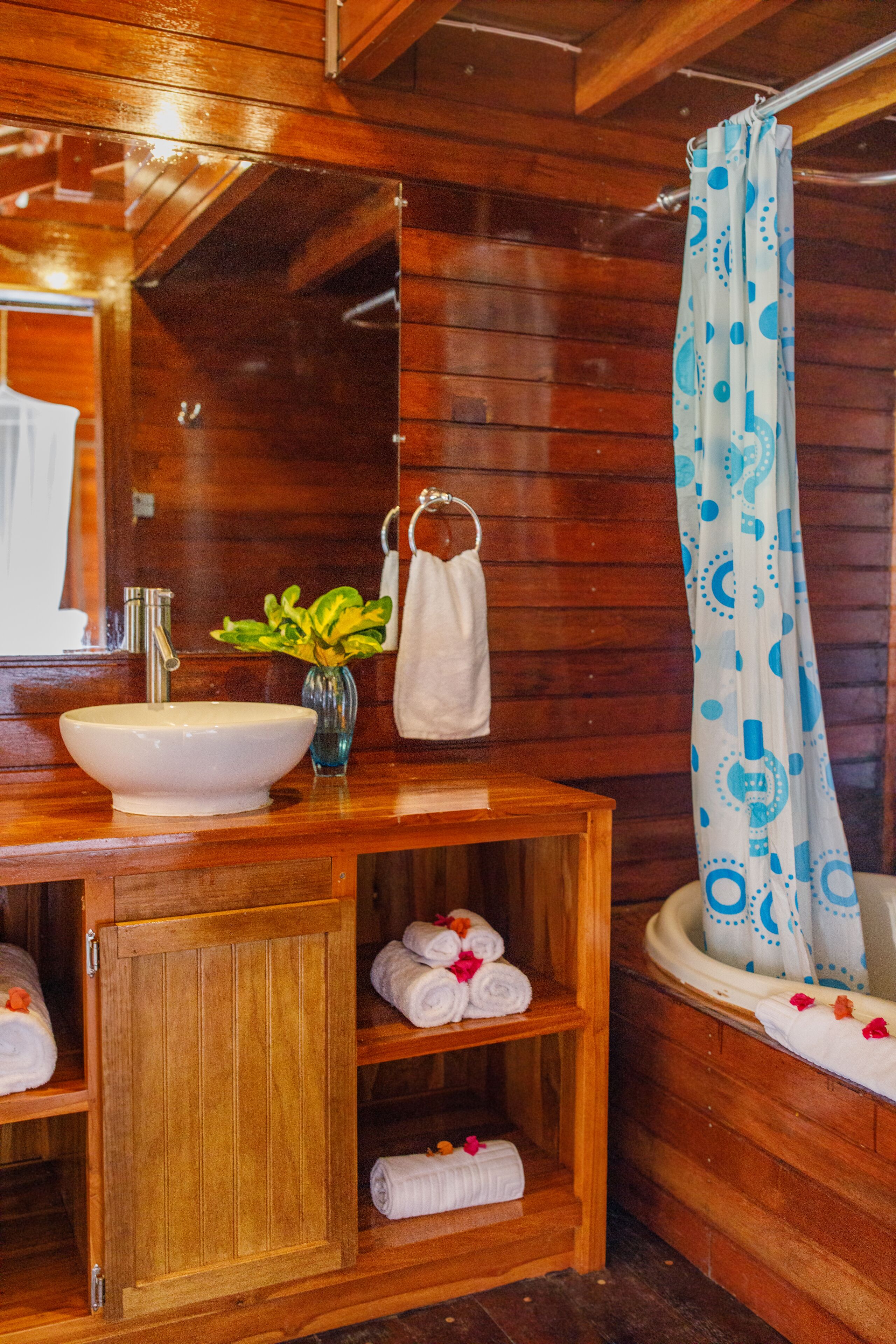 family suite | bathroom | hair dryer, bathrobes, slippers, towels