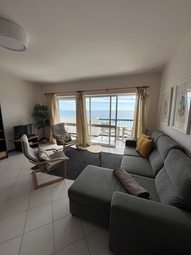 2 bedroom apartment 30 meters from beach, stunning views Praia da Rocha PORTIMAO