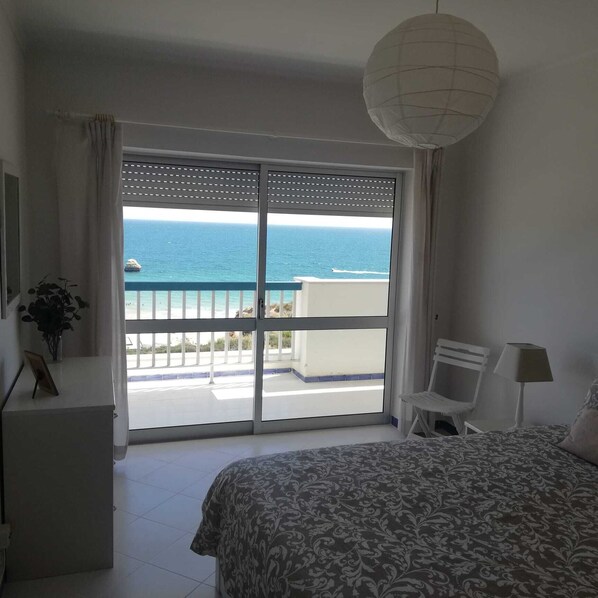 2 bedrooms, iron/ironing board, travel crib, free WiFi
