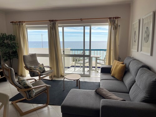 2 bedroom apartment 30 meters from beach, stunning views Praia da Rocha PORTIMAO