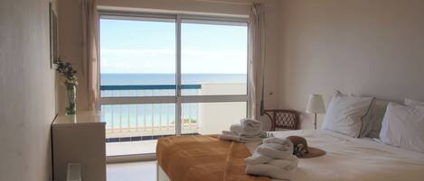 2 bedrooms, iron/ironing board, travel crib, free WiFi