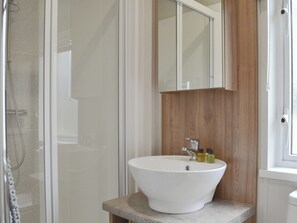 Towels - 2 bedroom accommodation in Calthwaite, near Penrith (Calthwaite, near Penrith)