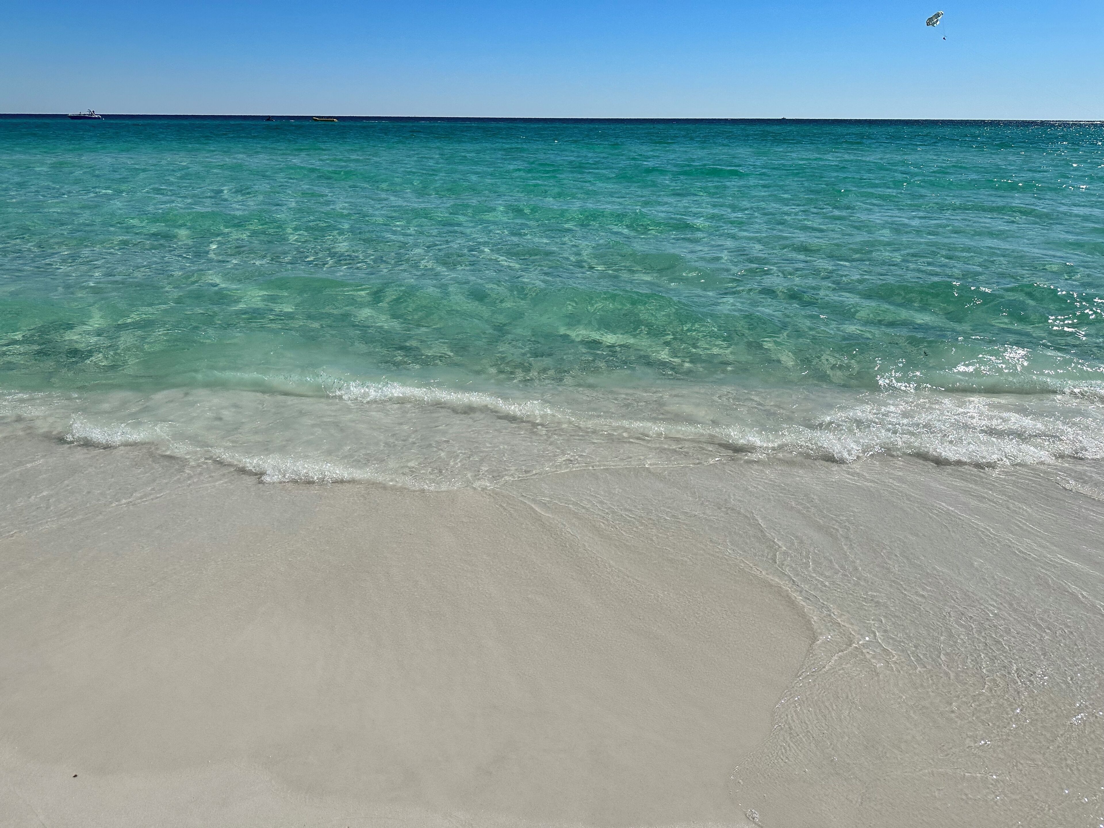 Aan het strand, ligstoelen aan het strand