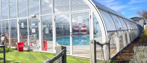 Cabin | Hồ bơi | Hồ bơi trong nhà