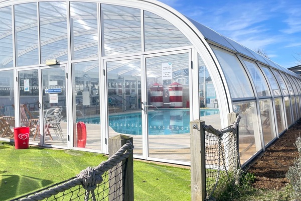Cabin | Pool | Indoor pool
