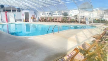 Cabin | Pool | Indoor pool