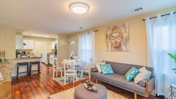 Televisión de pantalla plana, libros