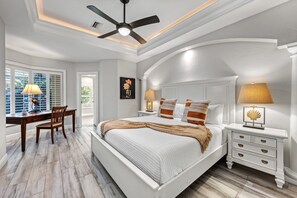 5 slaapkamers, een strijkplank/strijkijzer, gratis wifi, beddengoed