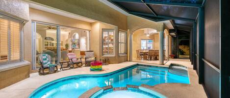 Lämmitetty uima-allas