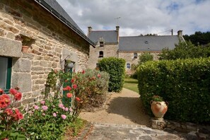 Exterior - Charming accommodation for 4 people (Sulniac)