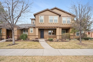 Exterior - Tranquility on the Bluffs - Hot Tub, Walkable Location, Fenced Yard, EV Charger (Bend)