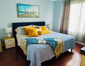 1 bedroom, iron/ironing board, WiFi, bed sheets - Happy Getaway in Paradise. Very Cozy & high quality, close to Clearwater Beach. (Clearwater)