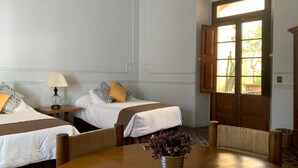 Classic Quadruple Room (Paco y Memo)