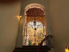 Interior entrance - Casa Araiza Centro de Guadalajara (Guadalajara)