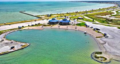 Waterfront Condo with a View in Rockport