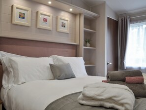 2 bedrooms, free WiFi, bed sheets - 2 bedroom accommodation in Calthwaite, near Penrith (Calthwaite, near Penrith)