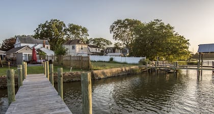 Hampton River Retreat