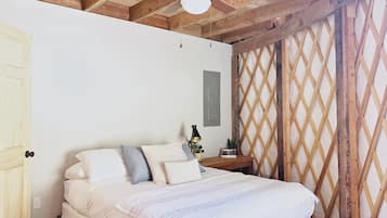 1 Schlafzimmer, Reisekinderbett, kostenloses WLAN, Bettwäsche