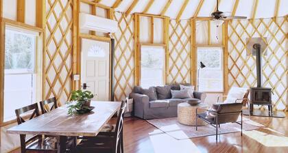 Yurt at Stillhouse Farm *Wifi *Creek *Private *Less than 5 miles from VMI + W&L