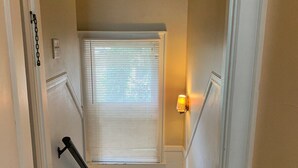 Appartement (Cozy, homey 1 bedroom home near Dormo) | 1 slaapkamer, een bureau, gratis wifi