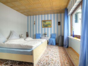 1 Schlafzimmer, Schreibtisch, Internetzugang