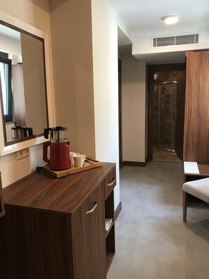 家庭客房 | 意大利 Frette 床單、高級寢具、羽絨被、迷你吧