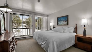 3 bedrooms, iron/ironing board, WiFi