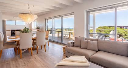 The Bunker - Coastal home in Gracetown - relaxing!