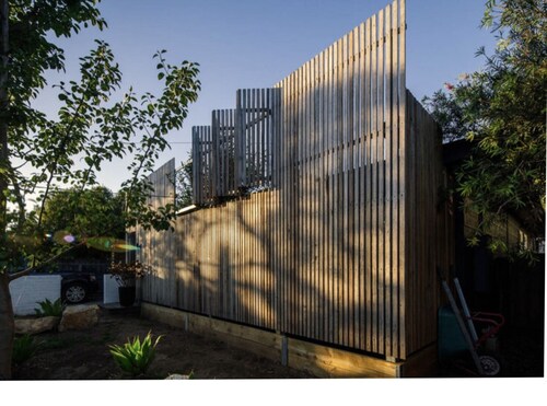 Barwon heads architect designed beach house heated pool, great location sleeps 8