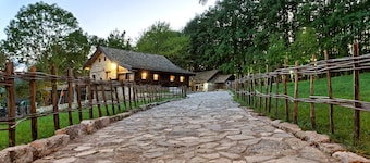 Farm Stay Cardaklije