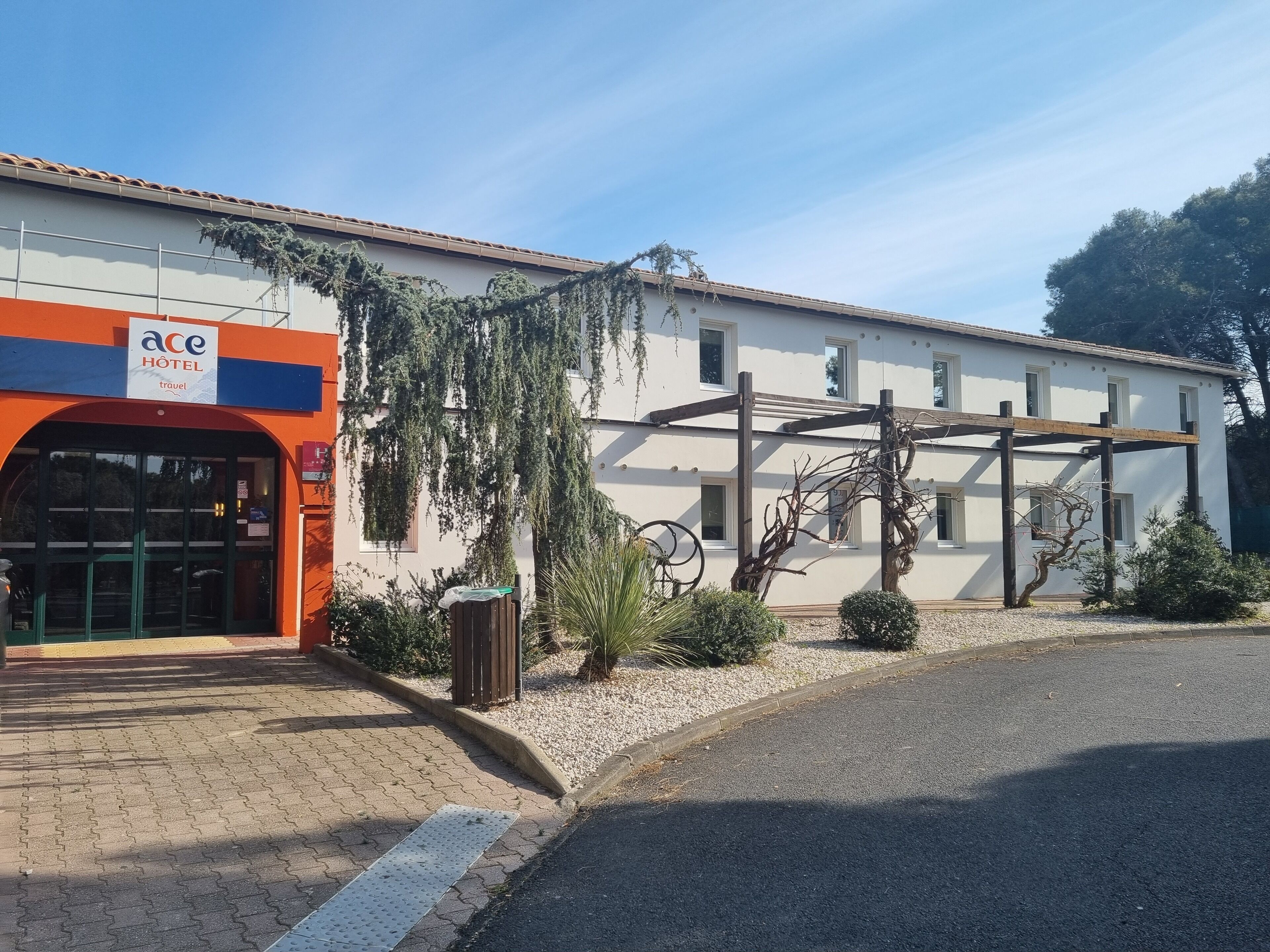 Foto - ACE Hôtel Travel Fabrègues - A9 Montpellier Sud
