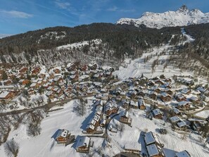 Aerial view - Bright 3-bedroom duplex with fireplace in Méribel (Méribel)
