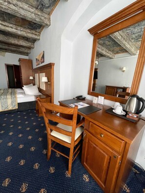 1 Schlafzimmer, Zimmersafe, WLAN, Bettwäsche