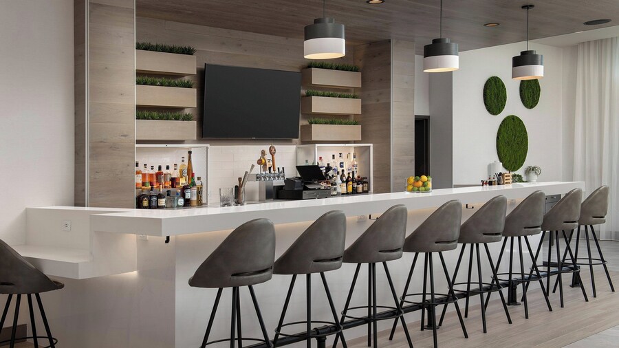 Element Seattle Sea-Tac Airport