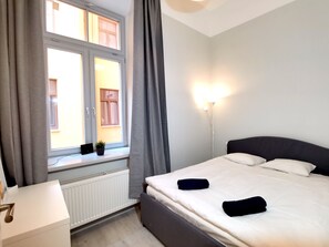 2 Schlafzimmer, Bügeleisen/Bügelbrett, kostenloses WLAN, Bettwäsche