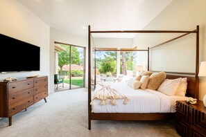 4 habitaciones, tabla de planchar con plancha y cuna de viaje 