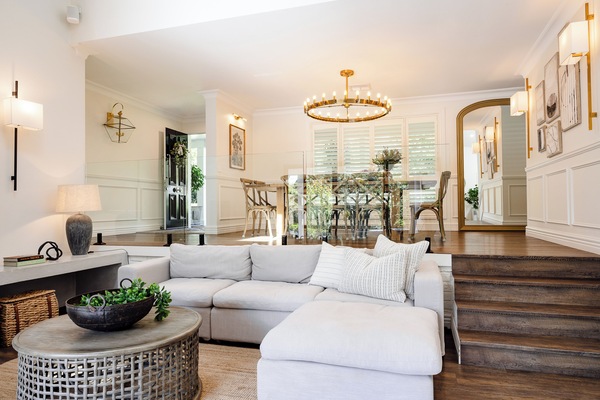 Smart TV, fireplace, video games, books