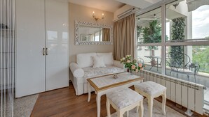 Interior - Luxury and Sunny Studio With a View in TOP Centre (Sofia)