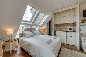 Interior - Luxury and Sunny Studio With a View in TOP Centre (Sofia)
